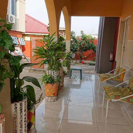 Cheers Guesthouse Botianaw Luaran gambar