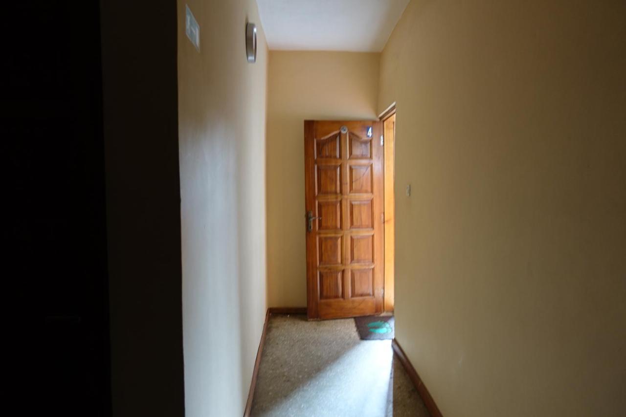 Cheers Guesthouse Botianaw Luaran gambar