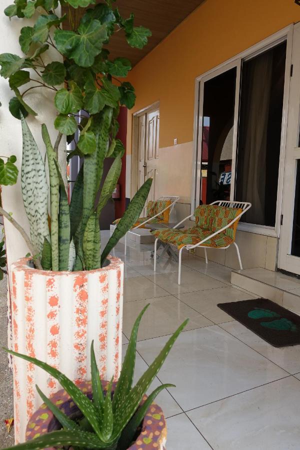 Cheers Guesthouse Botianaw Luaran gambar
