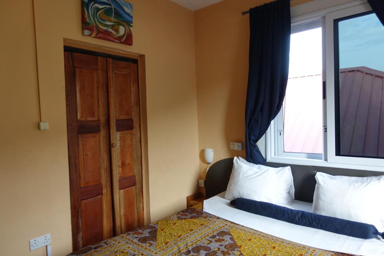 Cheers Guesthouse Botianaw Luaran gambar