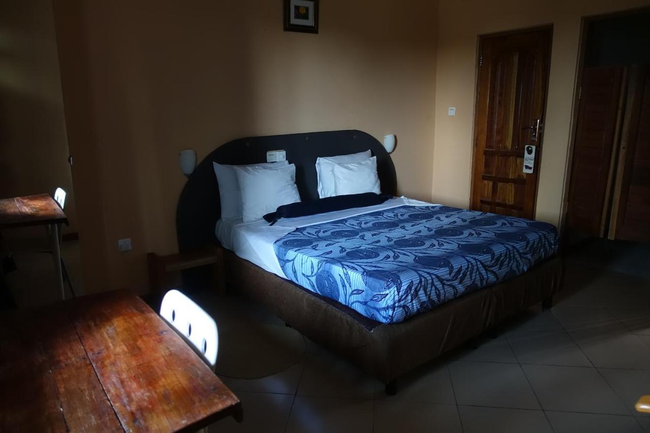 Cheers Guesthouse Botianaw Luaran gambar