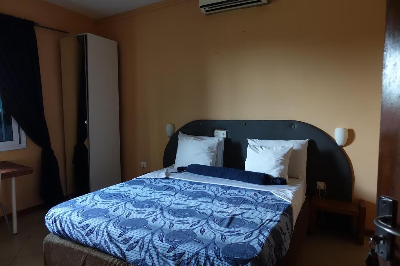 Cheers Guesthouse Botianaw Luaran gambar